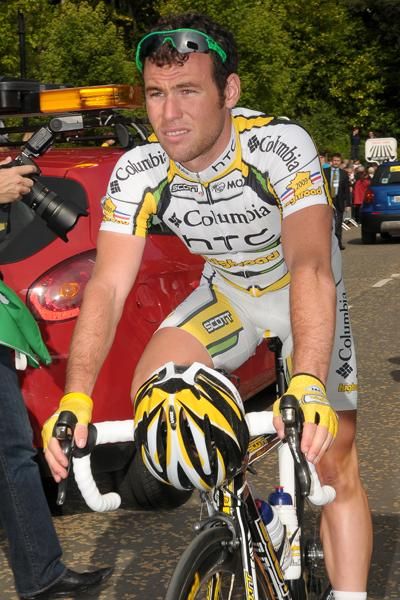 Mark Cavendish (Team Columbia &ndash; HTC) rolls toward the start line on stage one