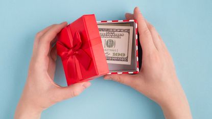 picture of a gift box with cash in it