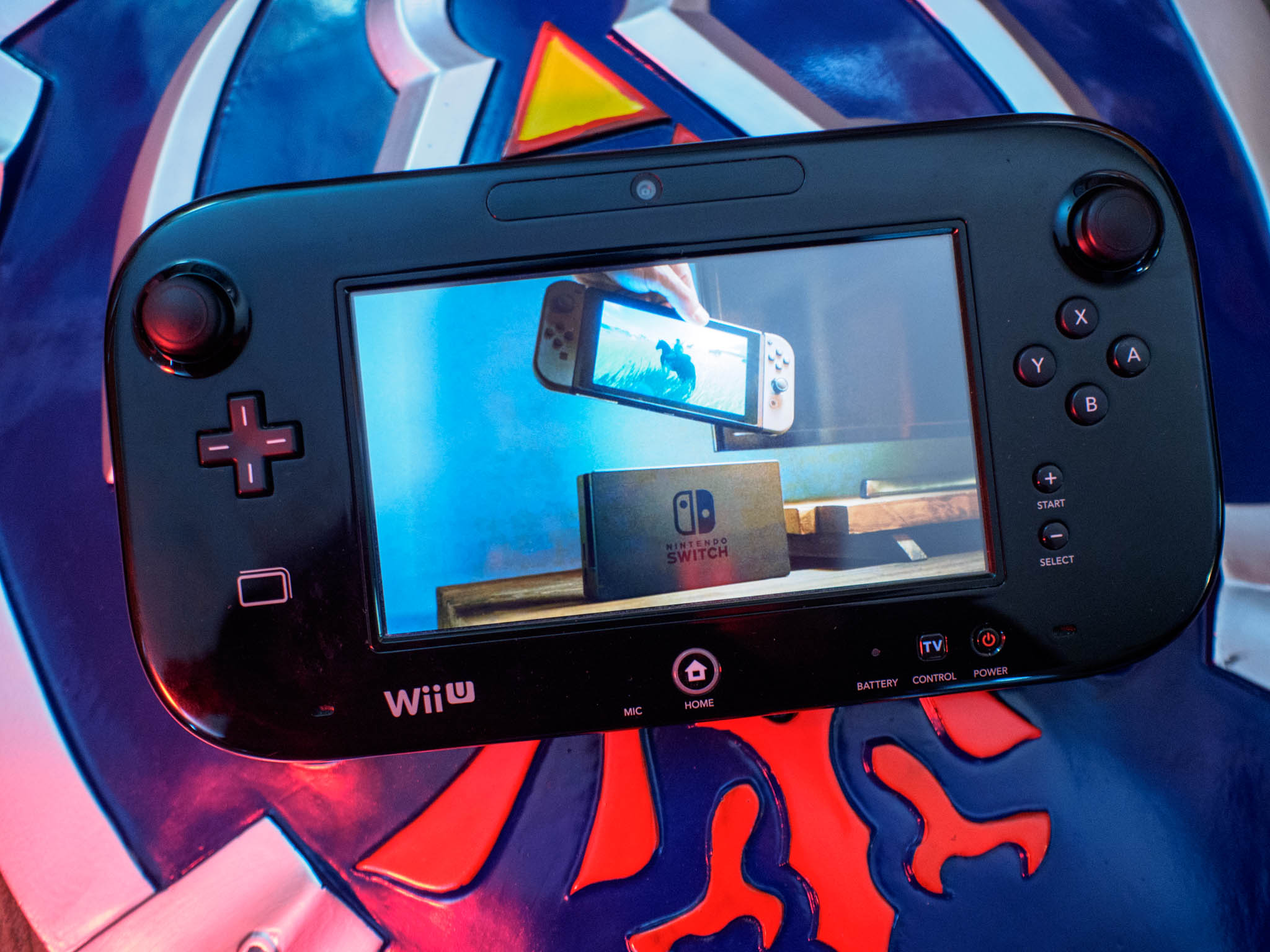 Nintendo reveals new Wii U Gamepad