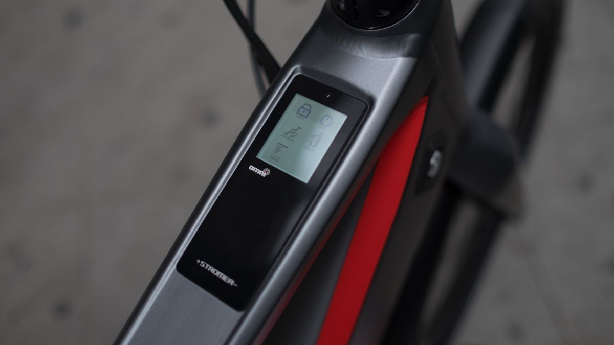 The body features a touchscreen interface