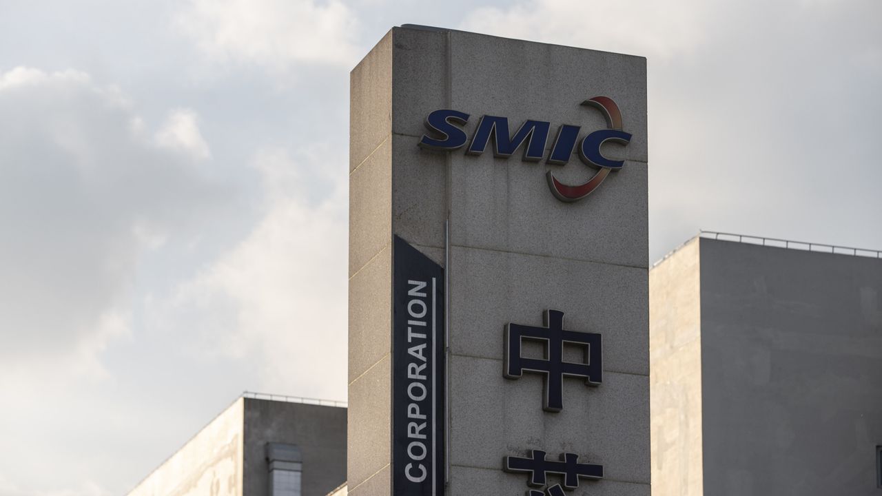 SemiAnalysis Lab Teardown Details SMIC 7nm Technology and Huawei Kirin 9030