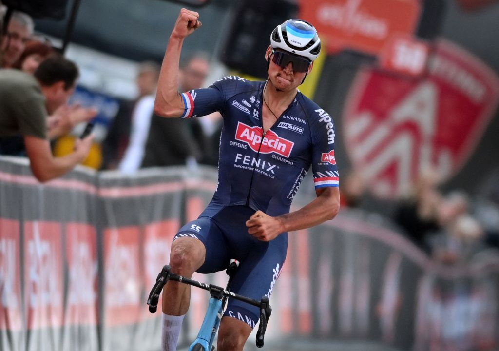 Dutch rider Mathieu van der Poel of AlpecinFenix celebrates after winning the Antwerp Port Epic cycling race 183km in and around Antwerp on September 12 2021 Belgium OUT Photo by DAVID STOCKMAN Belga AFP Belgium OUT Photo by DAVID STOCKMANBelgaAFP via Getty Images