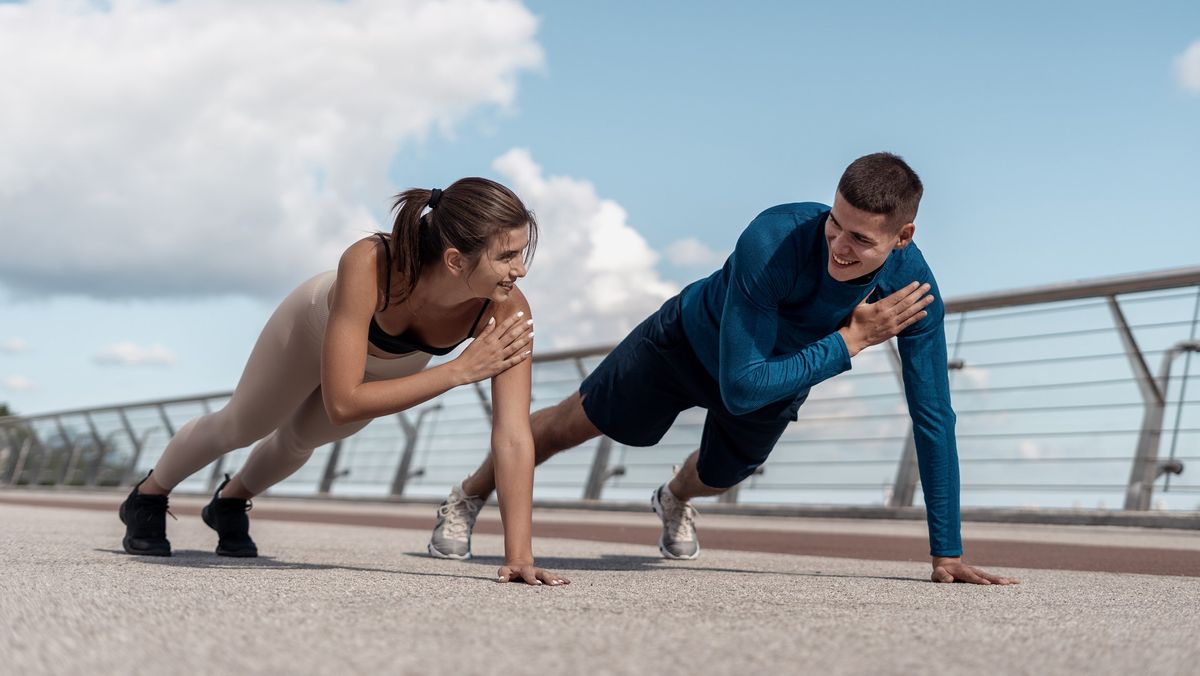 I did 50 plank shoulder taps every day for a week — here’s what ...