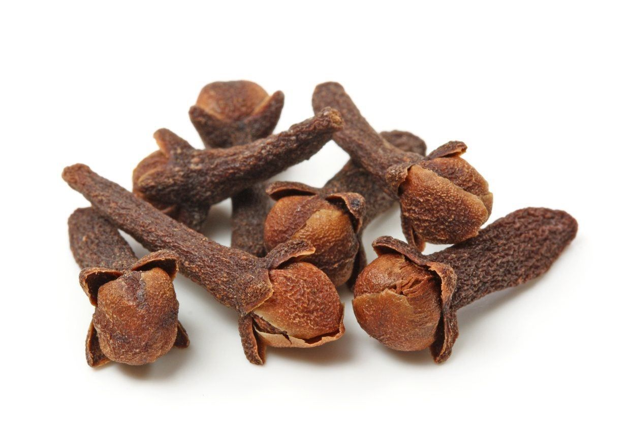 Brown Cloves