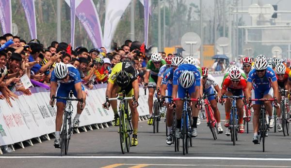 Boris Shpilevski (Tabriz Petrochemical Team) sprints to his third straight stage win at the Tour of China.