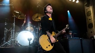 Billie Joe Armstrong on stage