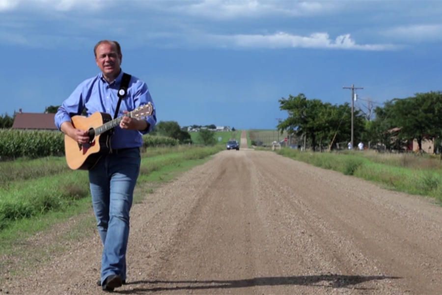 Watch Democratic Senate candidate Rick Weiland&amp;#039;s new country music video for his campaign. (Really!)