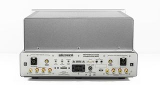 Preamp/power amplfier: Audio Research Reference 6SE/Reference 80S