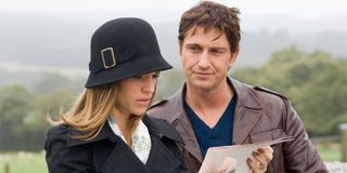 Hillary Swank and Gerard Butler in P.S. I Love You