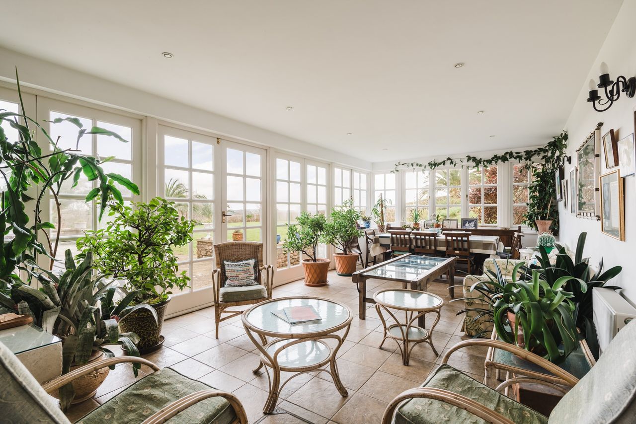 Images of Trenarth Manor, Cornwall