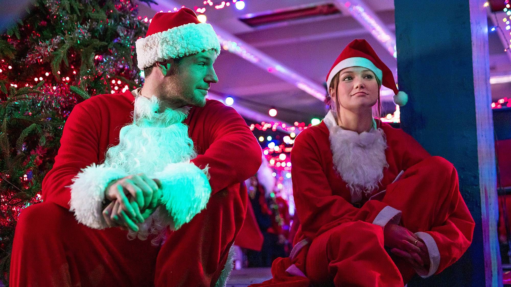 tomsguide.com - Alix Blackburn - Netflix's new romantic comedy might be the best Christmas movie of 2025
