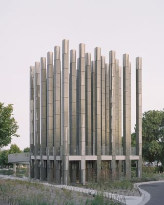 Detail of australian pavilion composed of tall slim concrete columns
