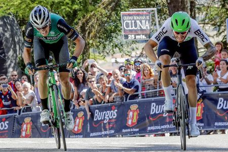 Dimension Data's Giacomo Nizzolo (right) beats Alex Aranburu (Caja Rural) to the line to win stage 1 of the 2019 Vuelta a Burgos