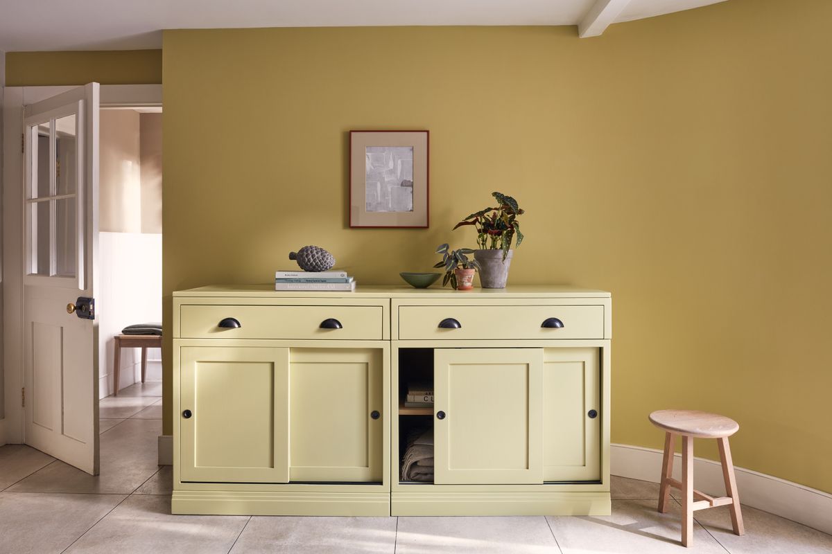 Decorating with yellow: warm up cool rooms with a sunny shade