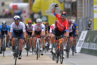 Sonny Colbrelli (Bahrain Victorious) wins stage 2 of Tour de Romandie