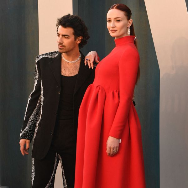 Sophie Turner Showed Off Her Baby Bump on Oscars Weekend