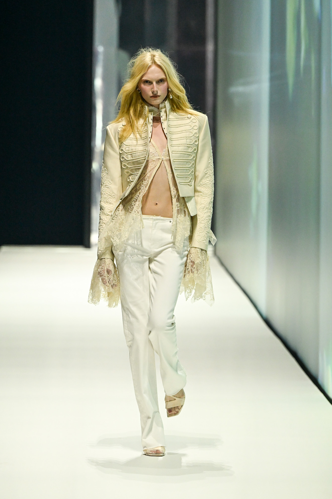 H&amp;amp;M runway fall/winter 2026