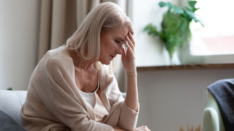 Menopause and anxiety: causes and how to treat it | Fit&Well