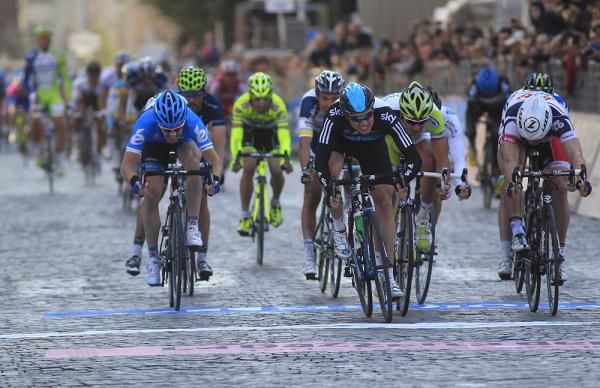 The cobbled sprint in Terni went to Edvald Boasson Hagen (Sky)