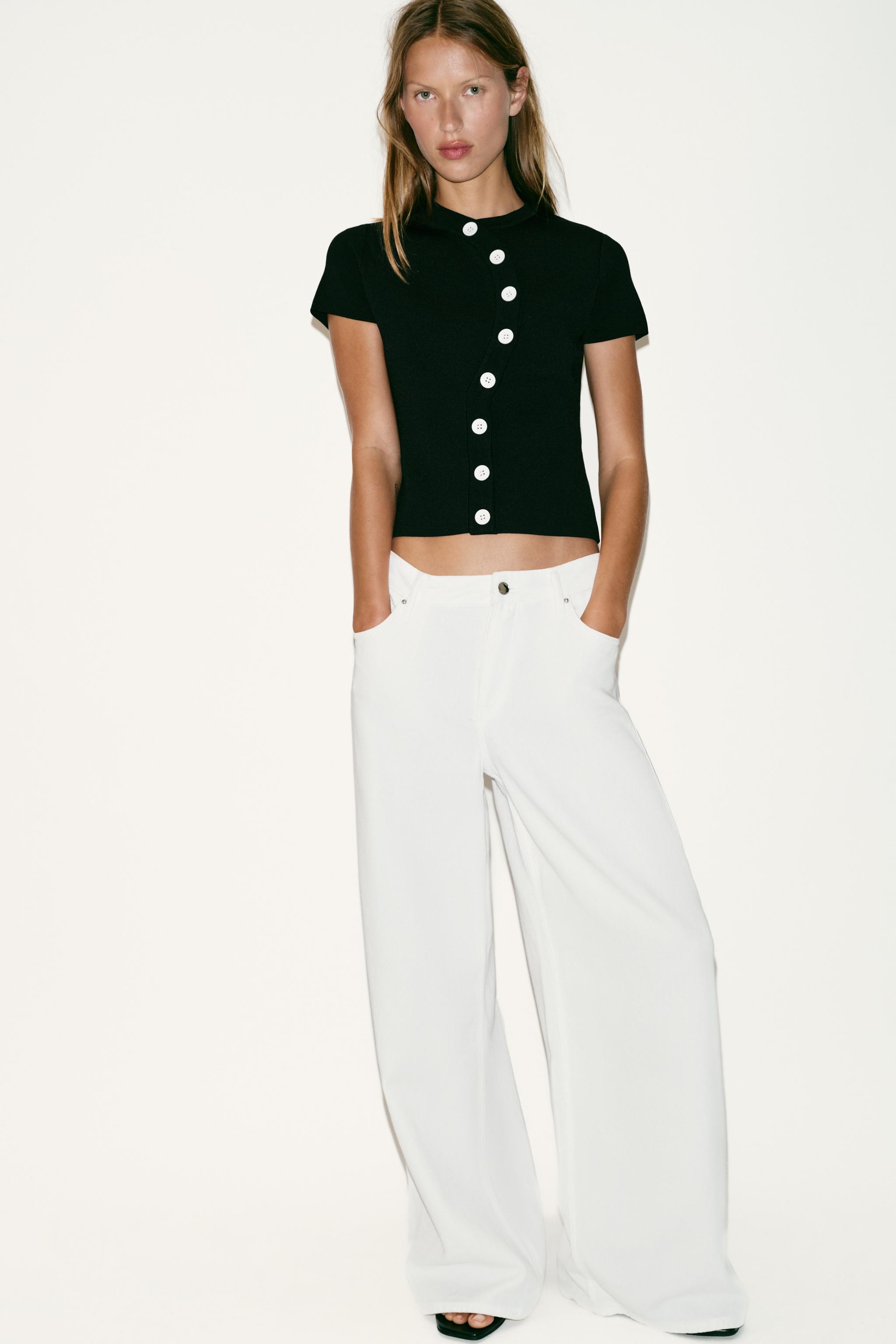 Asymmetric Closure Knit Top