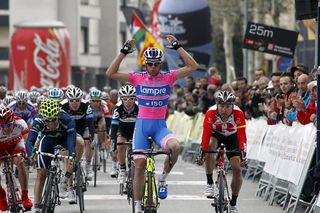 Stage 2 - Petacchi sprints to stage win in Catalunya
