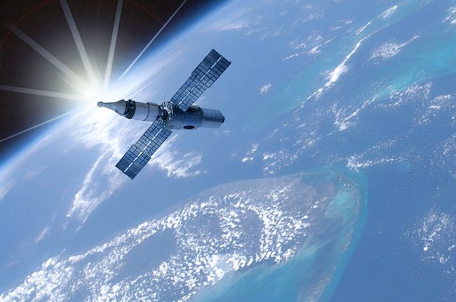 Astronaut Helps Launch Watches Designed for Private Space Explorers | Space