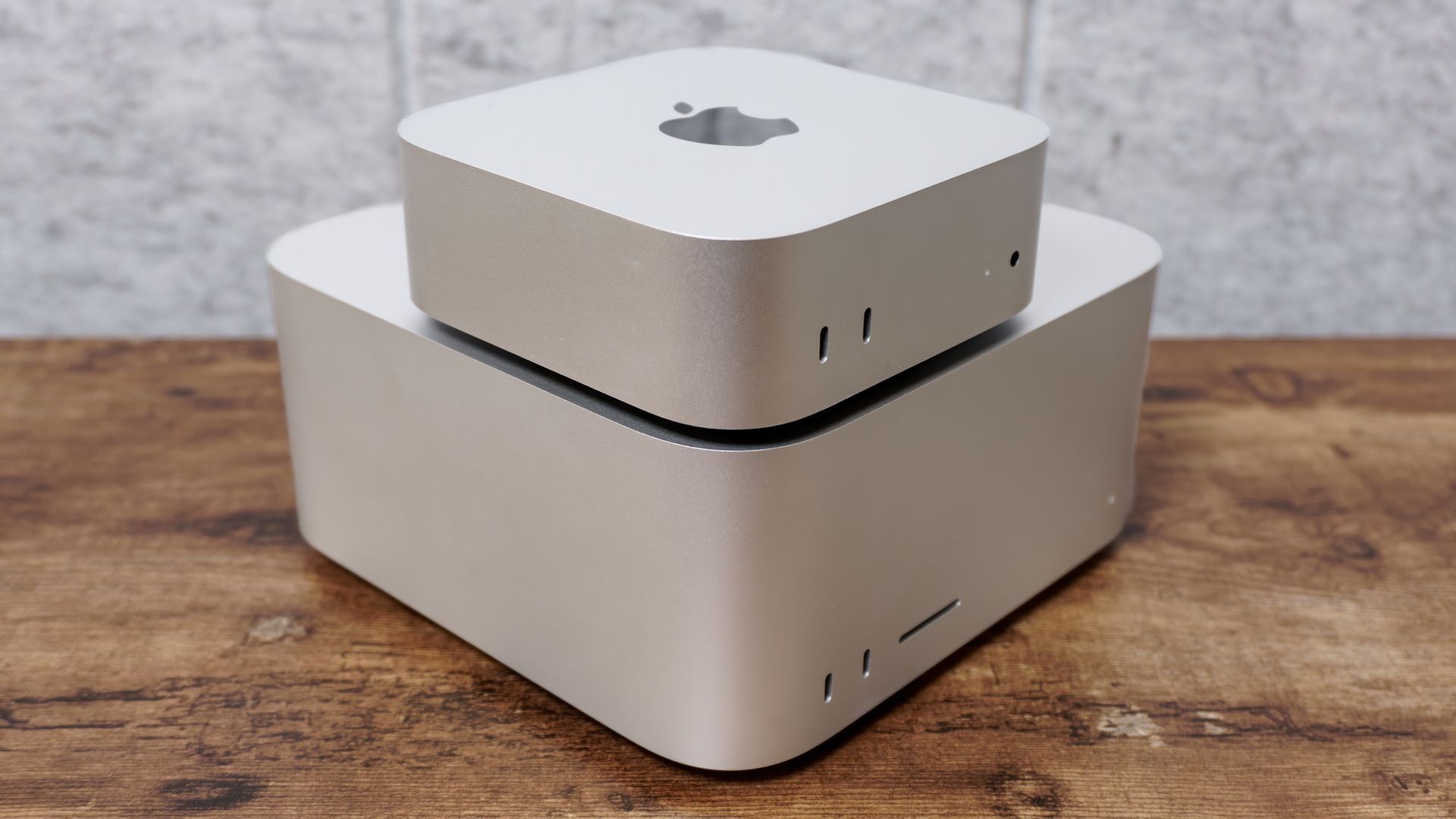 Should you buy a Mac mini or a Mac Studio? I’ll help you decide which Apple desktop to get Should you buy a Mac mini or a Mac Studio? I’ll help you decide which Apple desktop to get