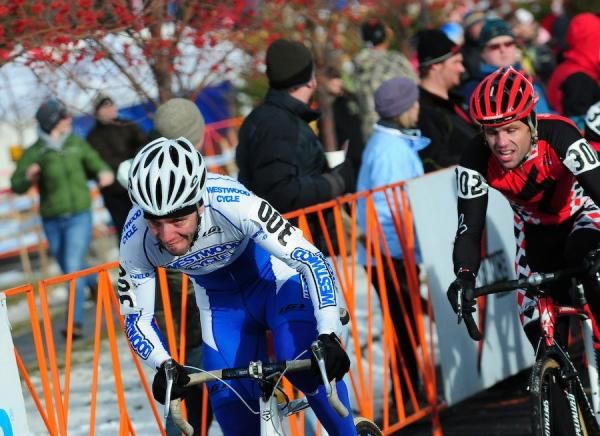 Former champion Roger Aspholm (Westwood Cycle) got the hole shot