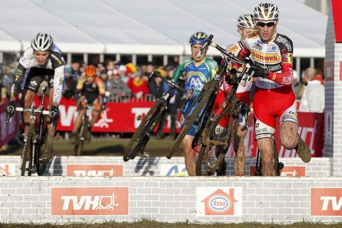 Klaas Vantornout (Sunweb-Napoleon Games) was unable to defend his Belgian national 'cross title and ultimately was a DNF on the day