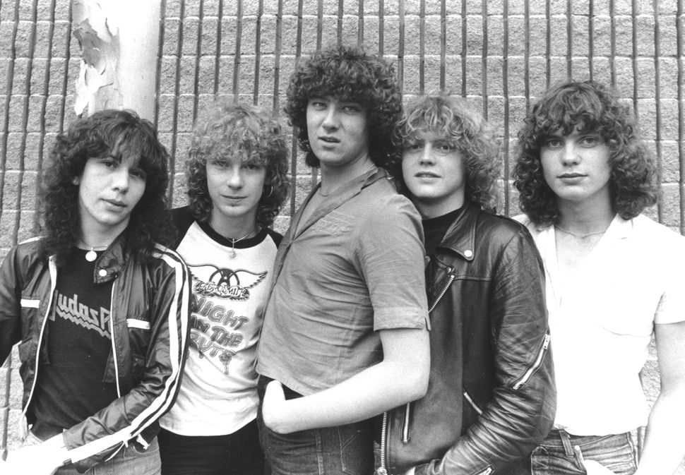 In At The Deep End: Def Leppard's Journey From Sheffield To The United ...