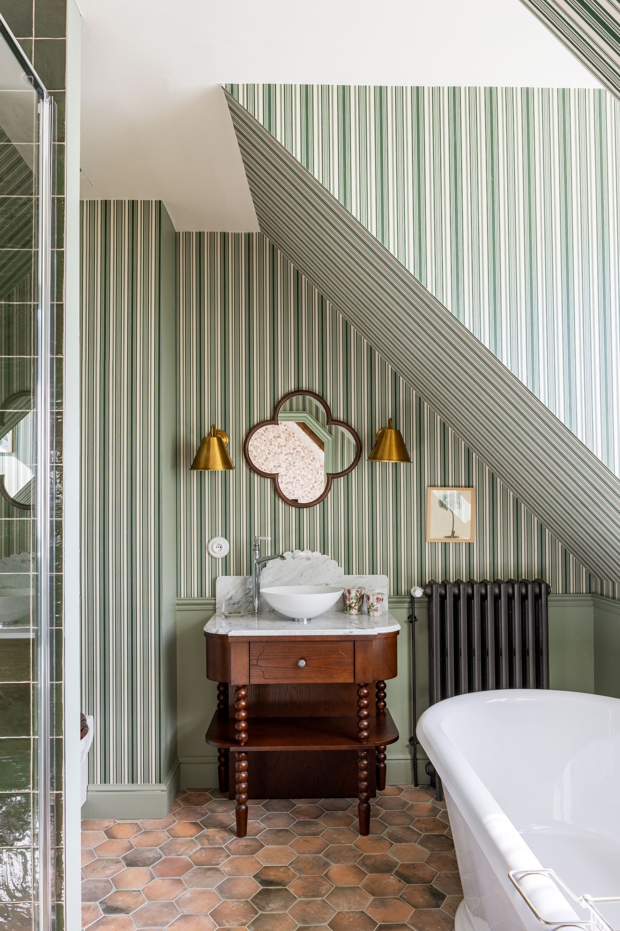 Hotel interior and exterior imagery