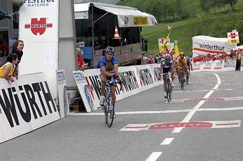 Morabito's breakaway companion Jurgen Van Goolen (Discovery Channel) has nothing left in the tank.