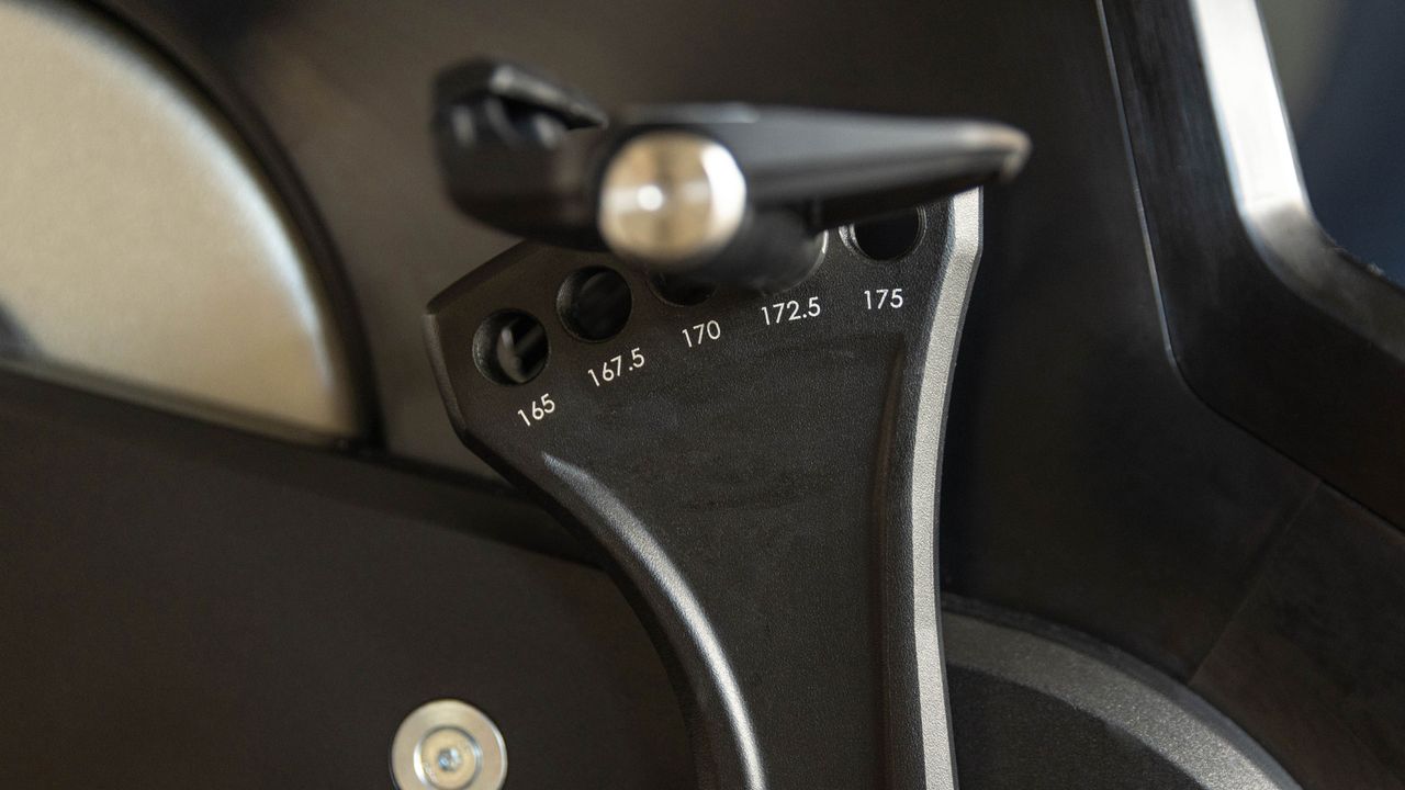 Garmin Tacx Neo Bike Plus crank length options