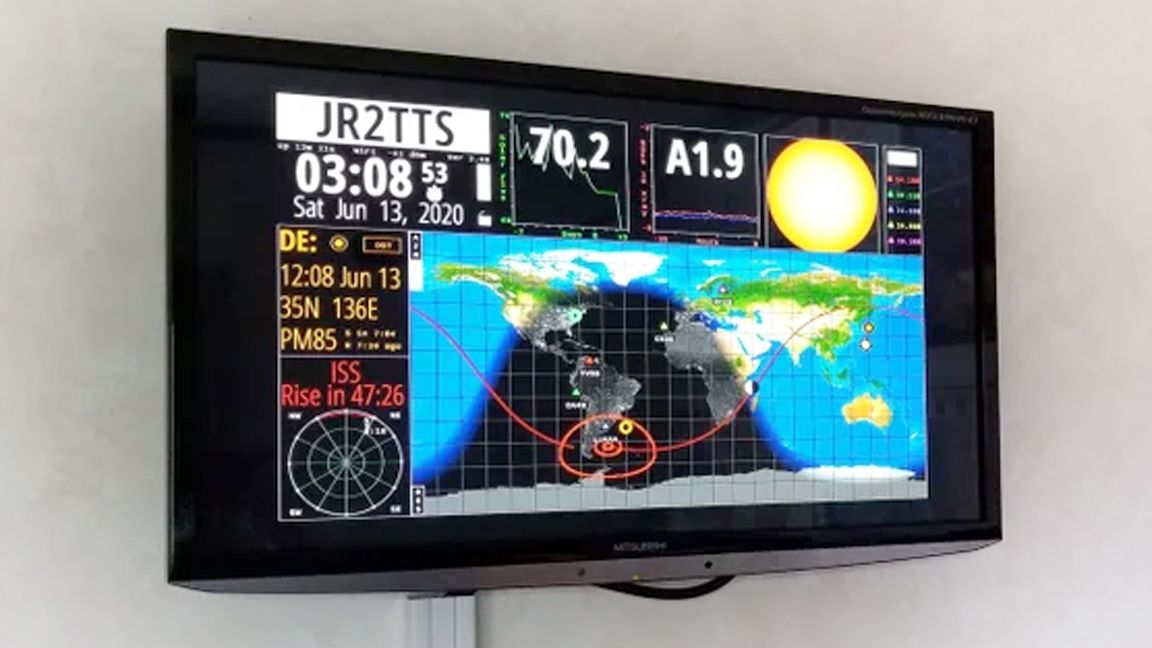 This Raspberry Pi Hamclock Is Perfect For Amateur Radio Enthusiasts Toms Hardware 7971