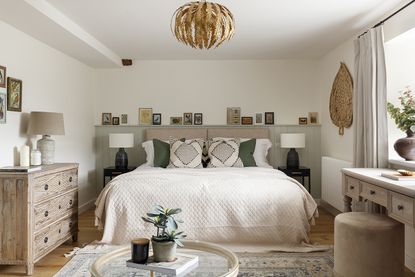 A neutral toned bedroom