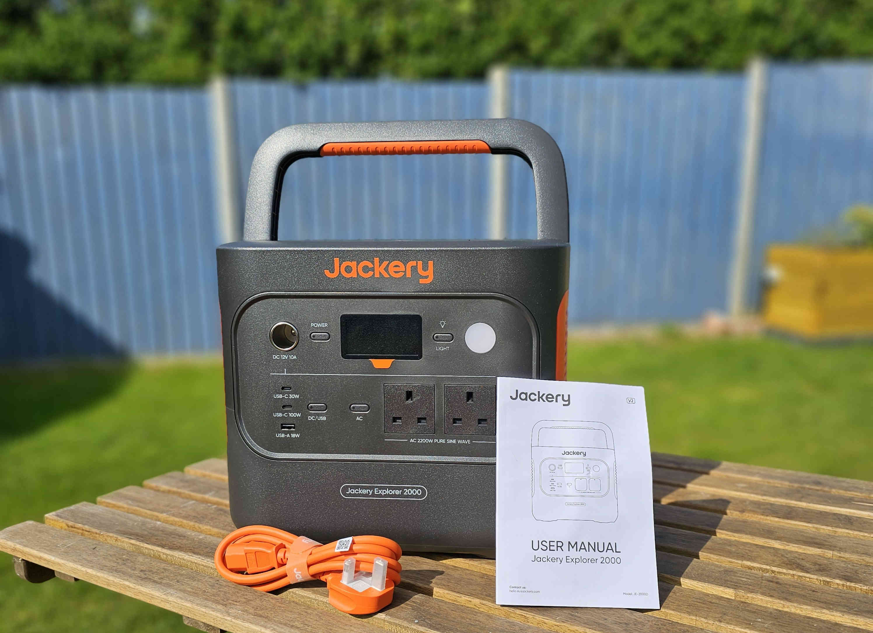 Jackery Explorer 2000 v2 image 8