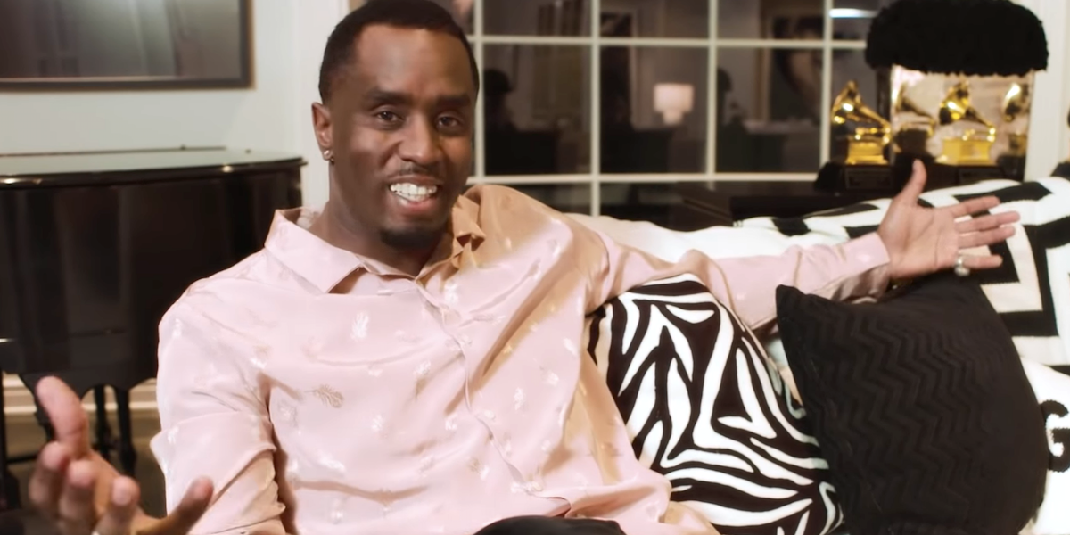 Sean Combs done Diddy it again, goes back to Puff Daddy name