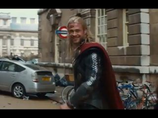 Chris Hemsworth messes around in Thor 2's gag reel