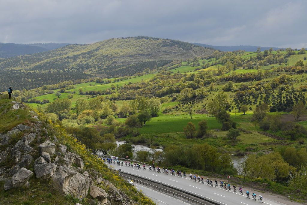 There was plenty of dramatic scenery during the stage