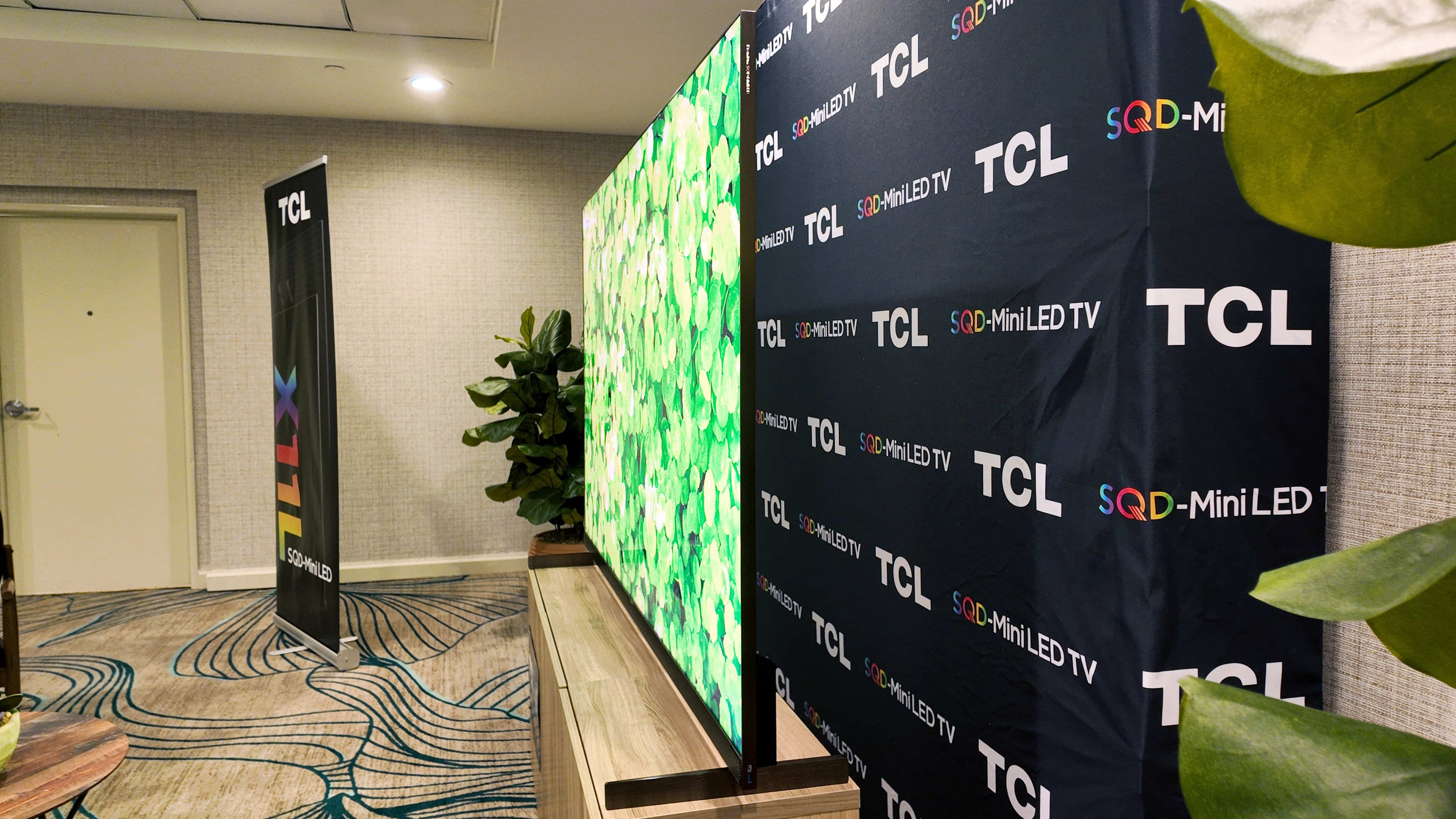 TCL X11L SQD Mini-LED TV