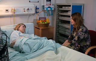 Tracy Barlow confesses all to Abi