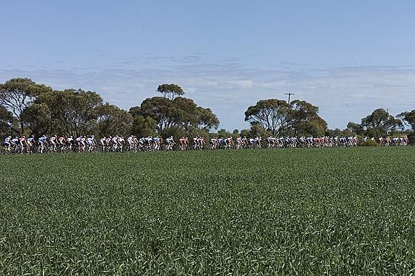 The Tour departs Swan Hill bound for Manangatang on the 87.8 kilometre stage six.