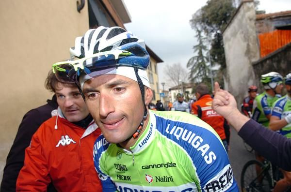 Daniele Bennati (Liquigas) makes his way to the podium.