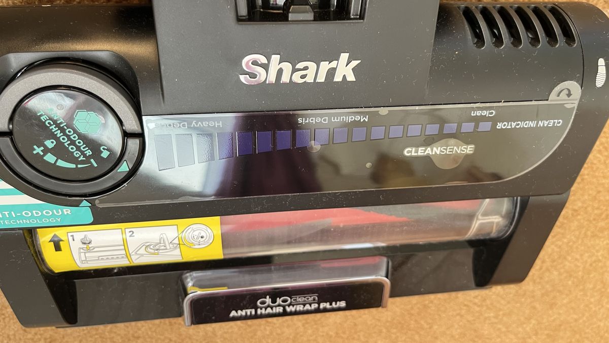 shark stratos cordless floorhead with cleansense iq