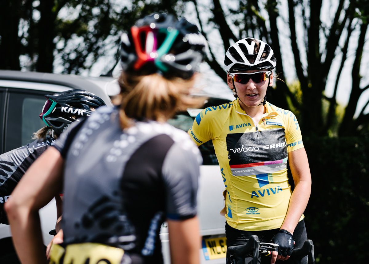 Lisa Brennauer (Velocio-SRAM) in yellow after the abandon of Lizzie Armitstead