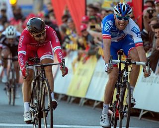 Davide Cimolai (FDJ) beats Nacer Bouhanni (Cofidis) to win stage 1 at Volta Catalunya