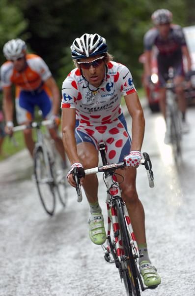 Franco Pellizotti extended his mountains classification lead over Egoi Martinez.