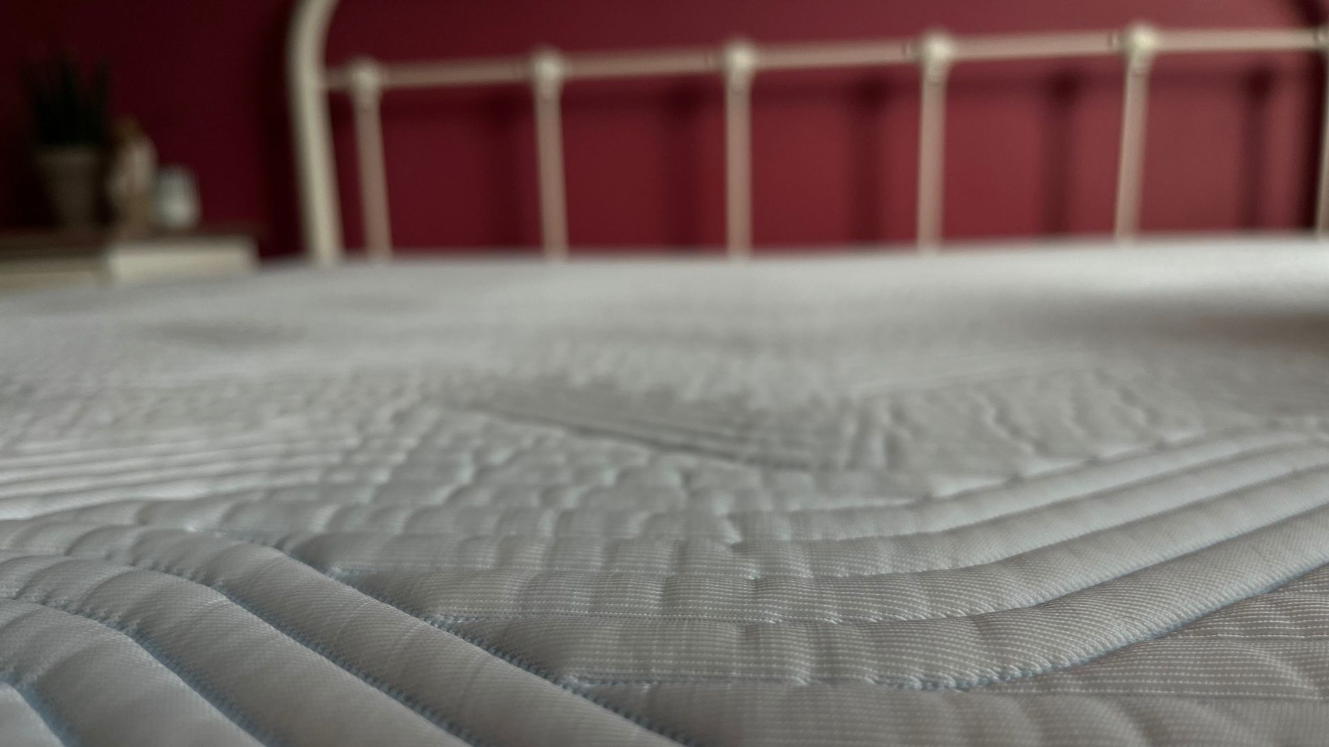 TEMPUR Pro&amp;reg; SmartCool&amp;trade; Mattress