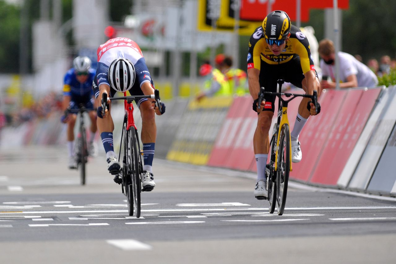 Wout van Aert wins Belgian road race title, Evenepoel third, on weekend