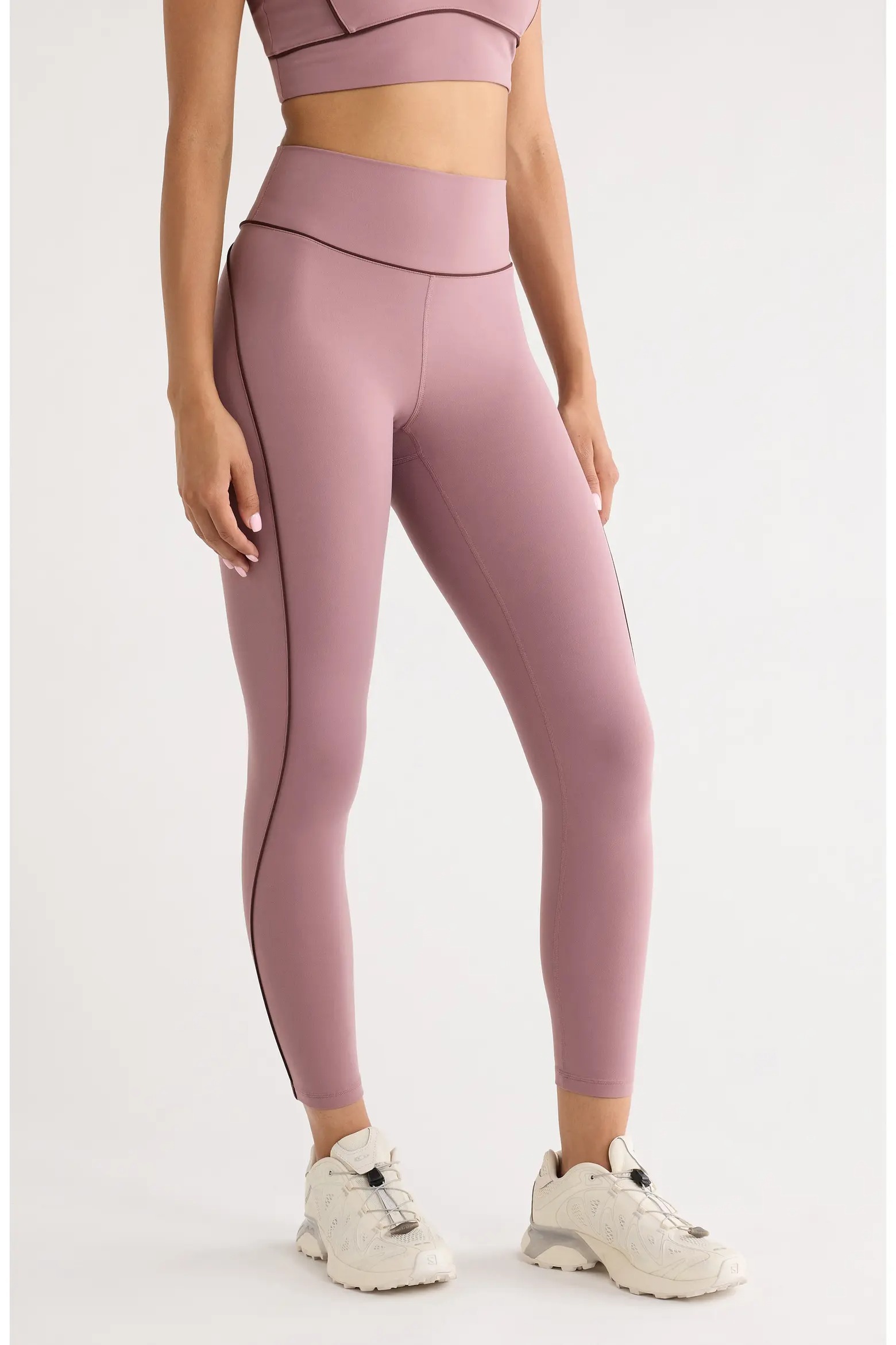 Studio Luxe High Waist 7/8 Piped Leggings